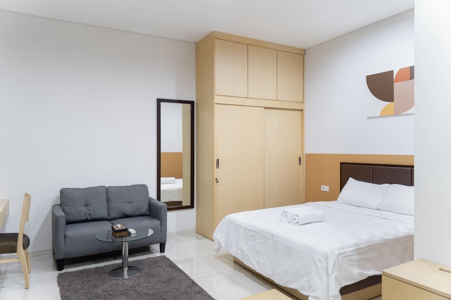 Cove Mk House Senopati Hotel Джакарта Екстериор снимка